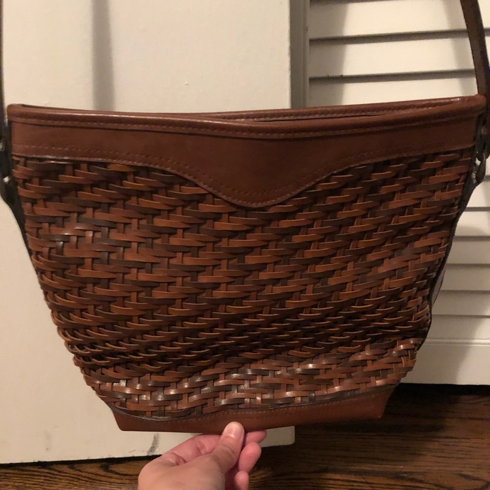 Vintage woven bag